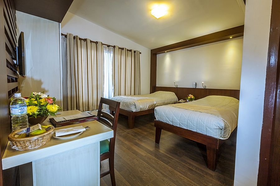 Summit Hotel Lalitpur Exterior photo